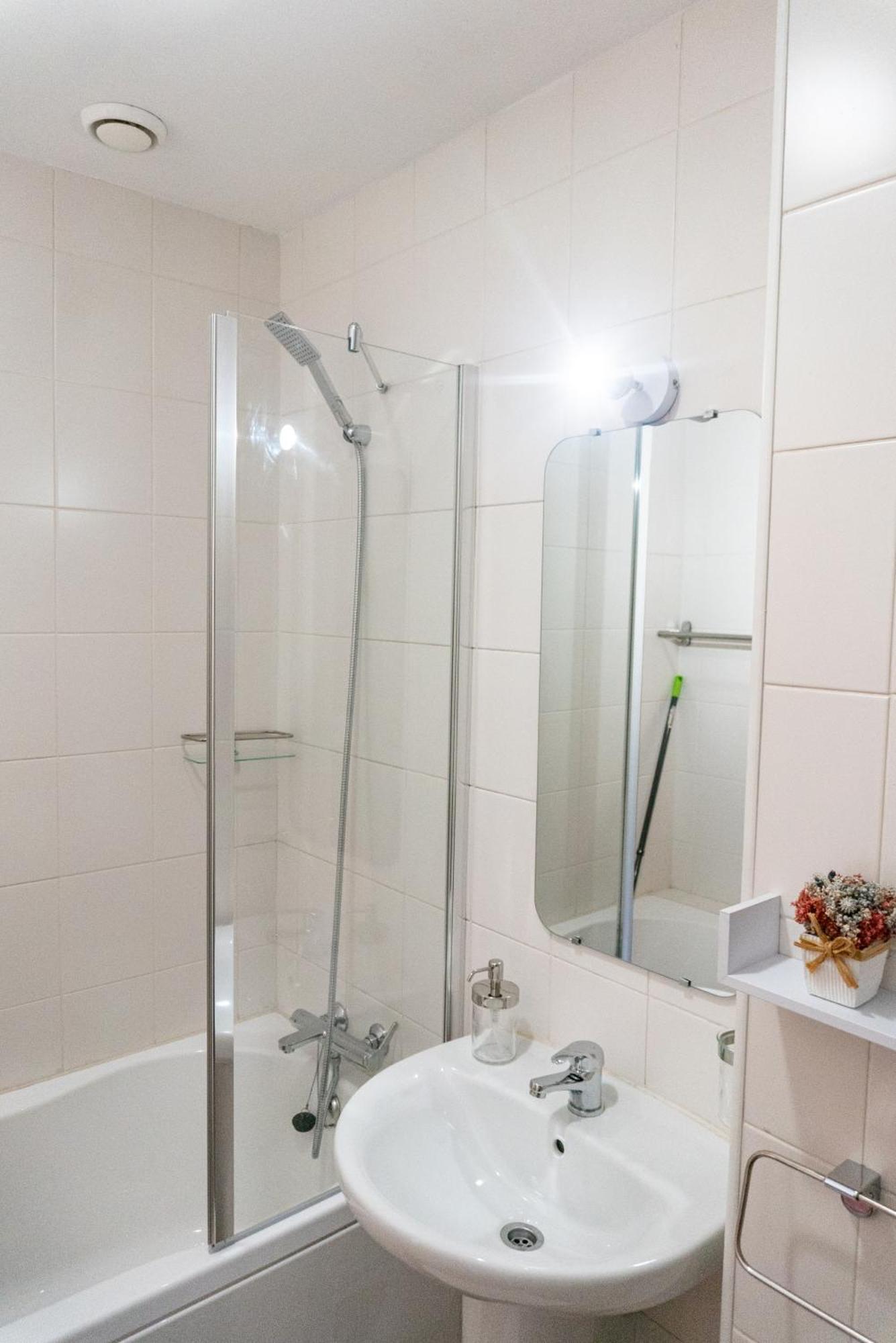 Lovely Cedofeita Apartment By Unique Hosts Porto Bagian luar foto