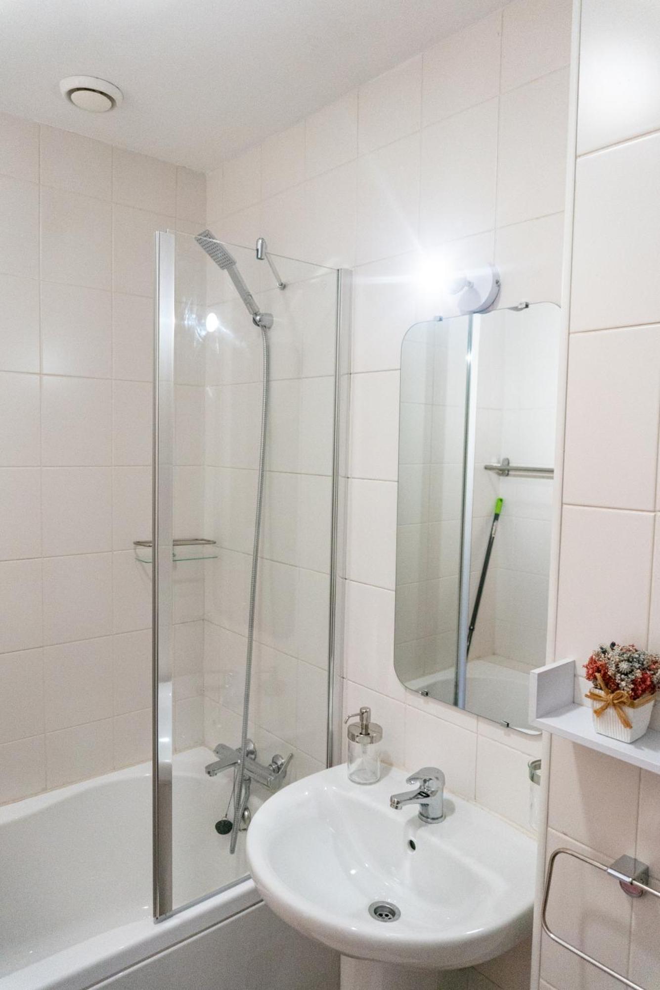 Lovely Cedofeita Apartment By Unique Hosts Porto Bagian luar foto